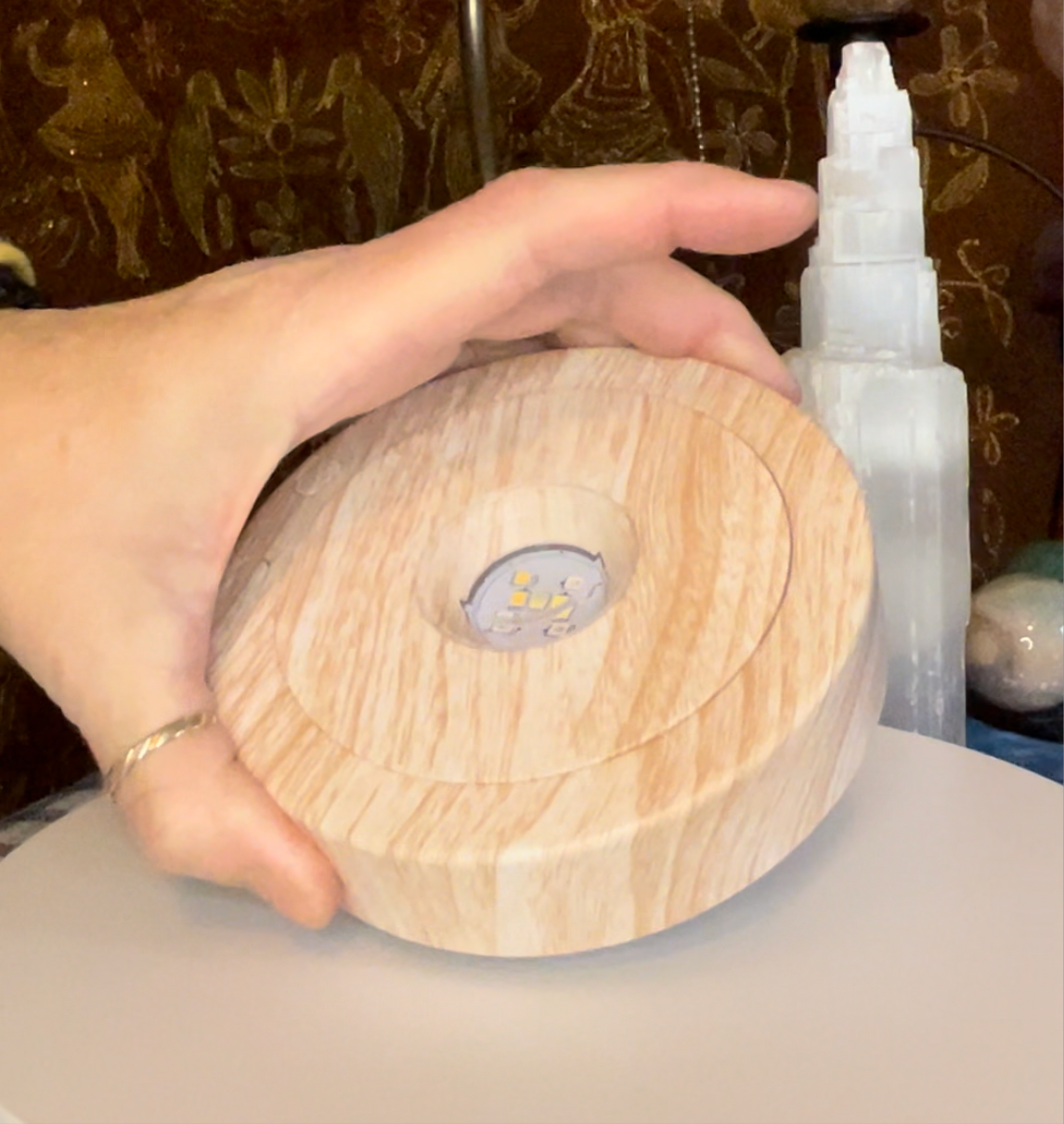 Rotating USB or Battery powered Lighted Sphere Stand