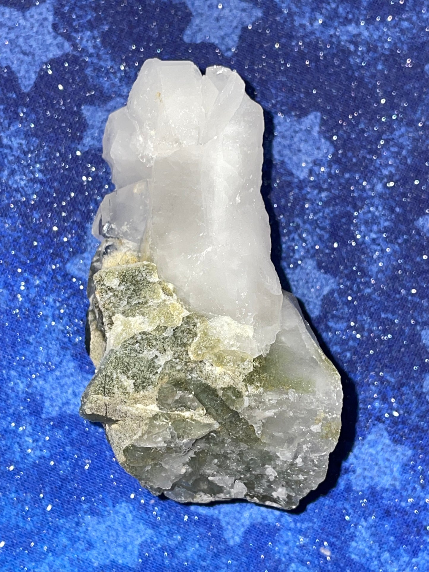 Hedenbergite Quartz Raw Specimen