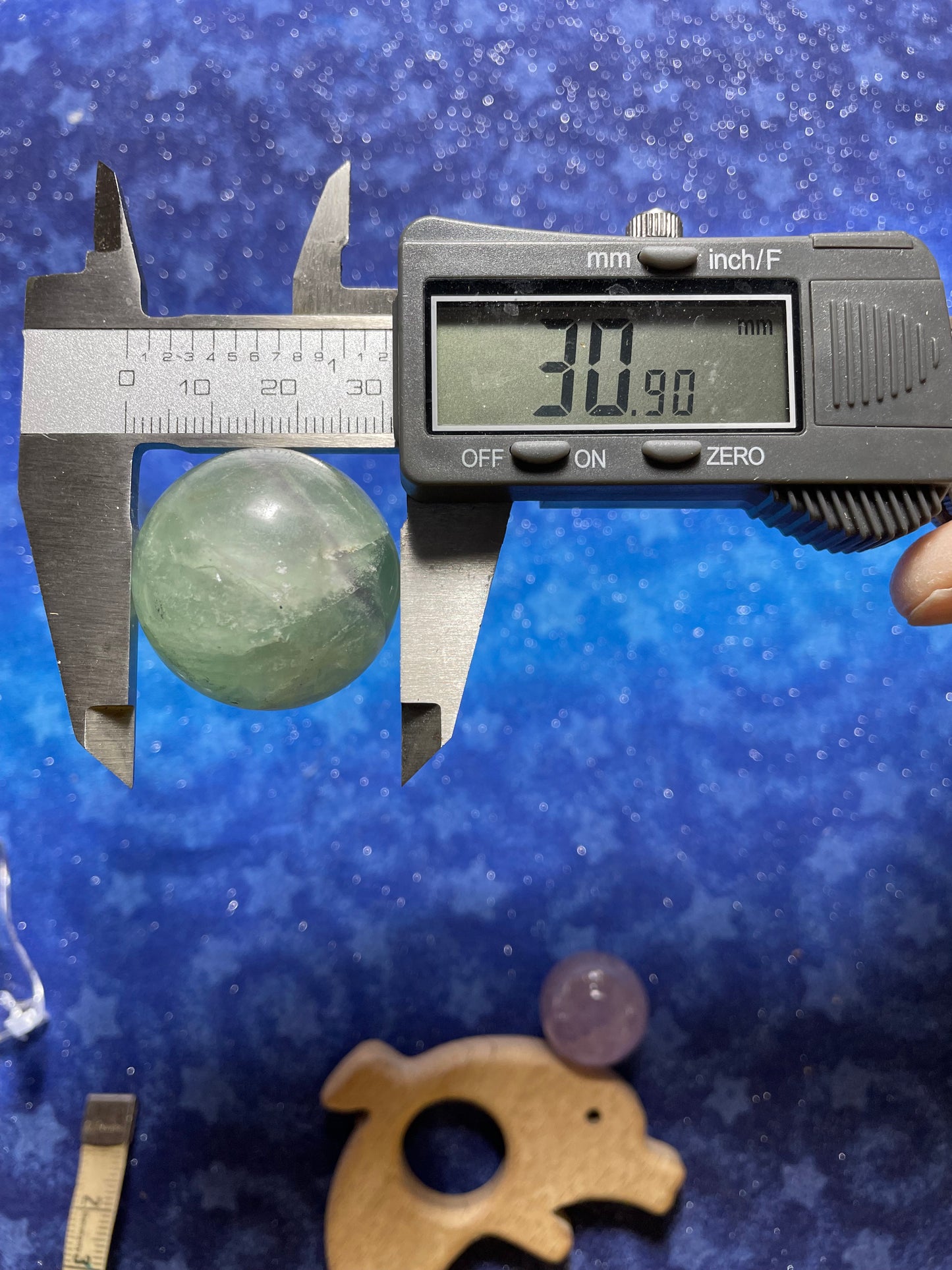 Dolphin Stand & Spheres