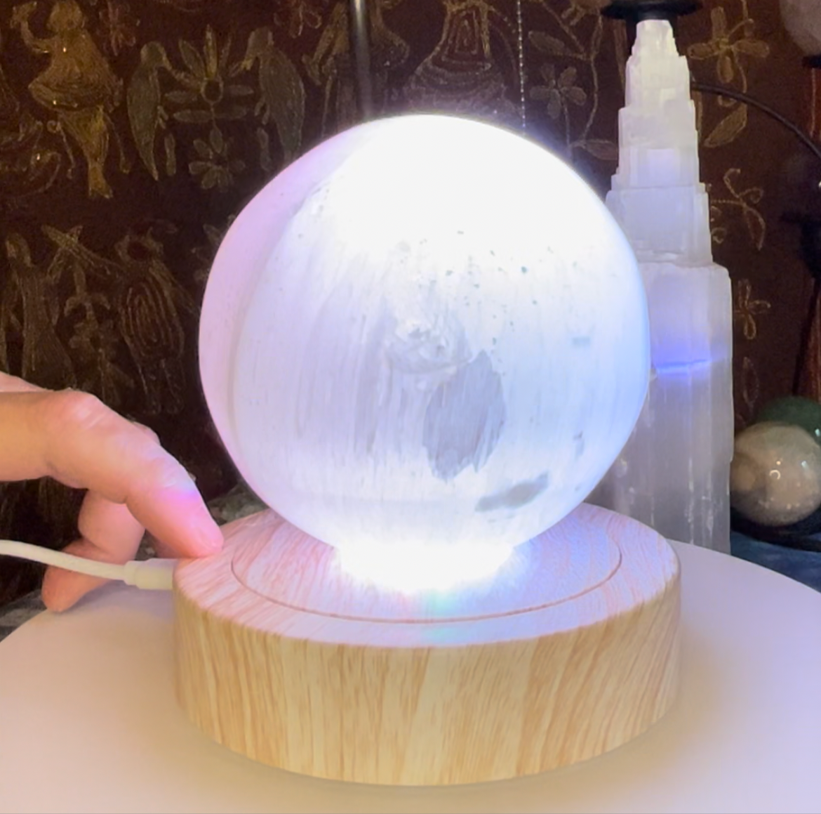 Rotating USB or Battery powered Lighted Sphere Stand