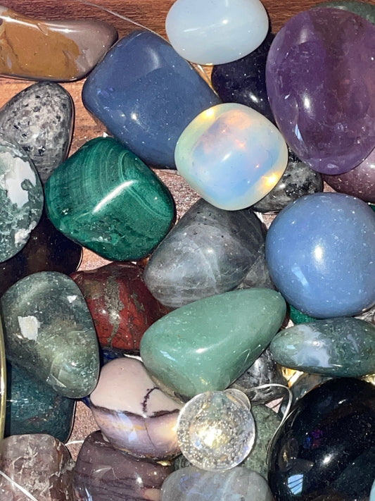 Tumbled Stone~~Smallest to Medium sizes